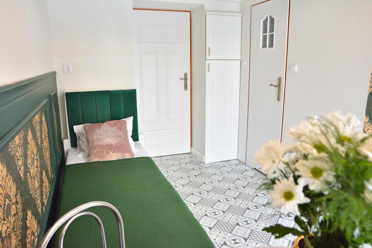 Bed and Breakfast Pasmanteria U Mimi à Krynica-Zdrój Extérieur photo